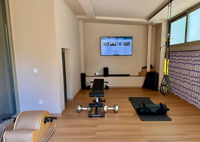Wellnest Hotel