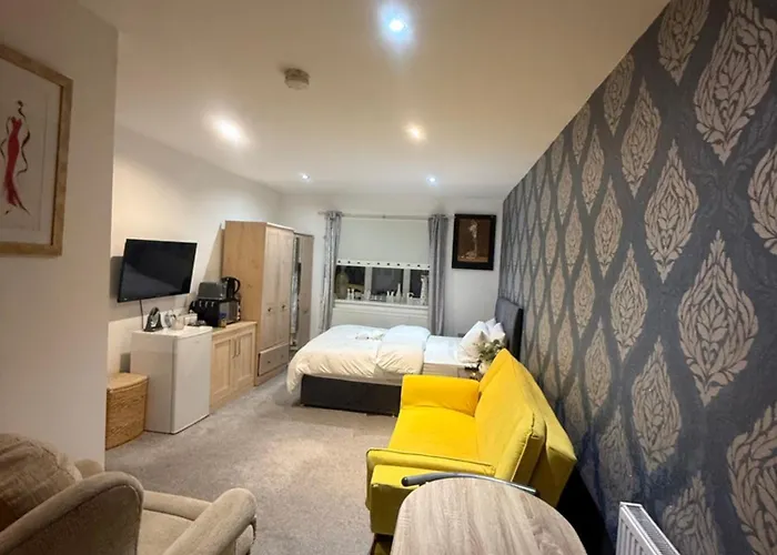 Eastern Bridge Rooms