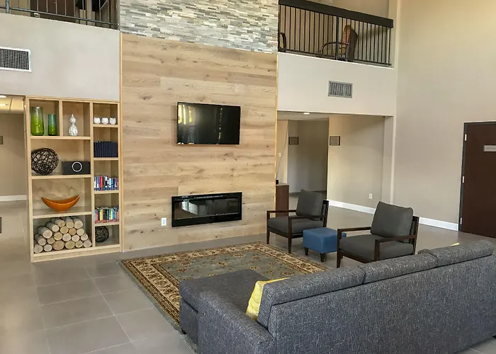 Comfort Suites Shenandoah-The Woodlands