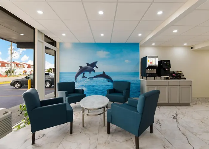 Red Roof Inn Plus & Suites Virginia Beach - Seaside