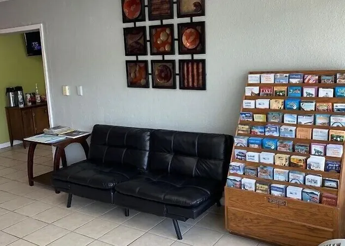 Amerivu Inn & Suites - Gilbertsville