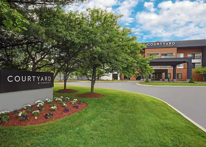 Courtyard Boston Raynham
