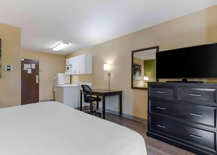 Extended Stay America Select Suites - Chicago - Hanover Park