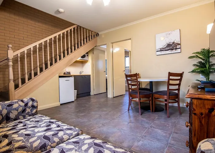 Albury Georgian Motel & Suites