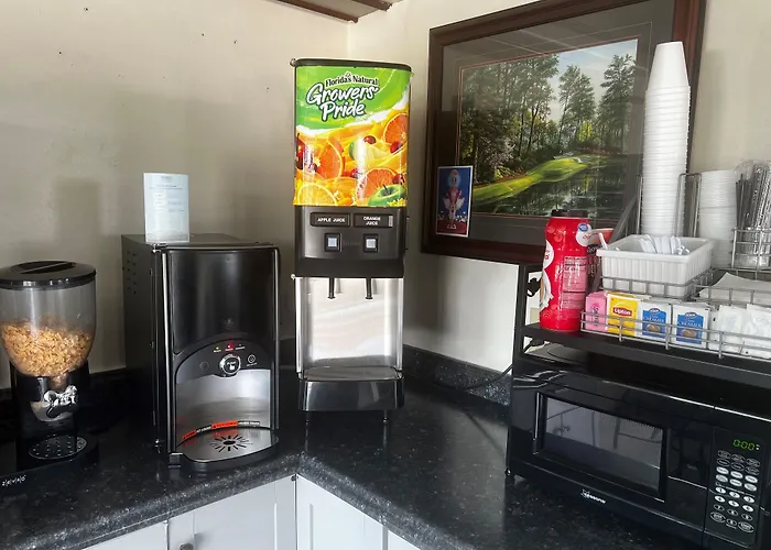 Super 8 By Wyndham La Marque Tx/Texas City Area