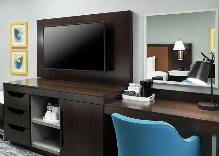 Hampton Inn & Suites Memphis-Beale Street