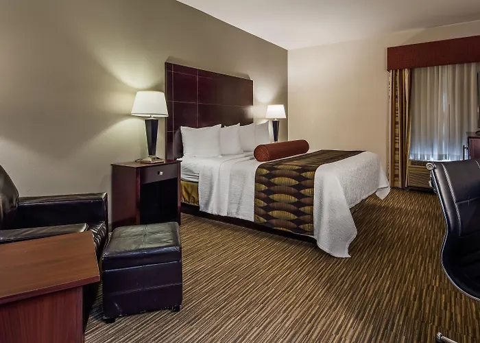 Best Western Plus O'Hare International South Hotel