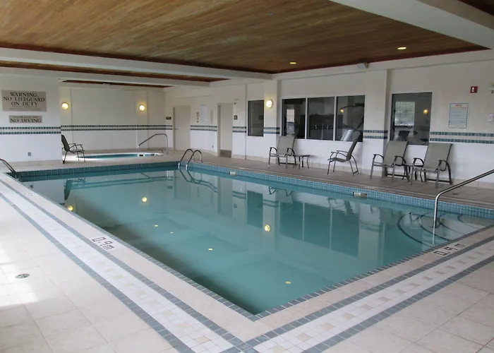 Country Inn & Suites By Radisson, Calgary-Northeast