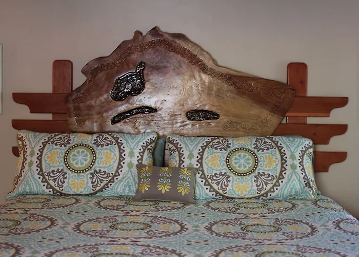 Smith Hotel Bed And Breakfast