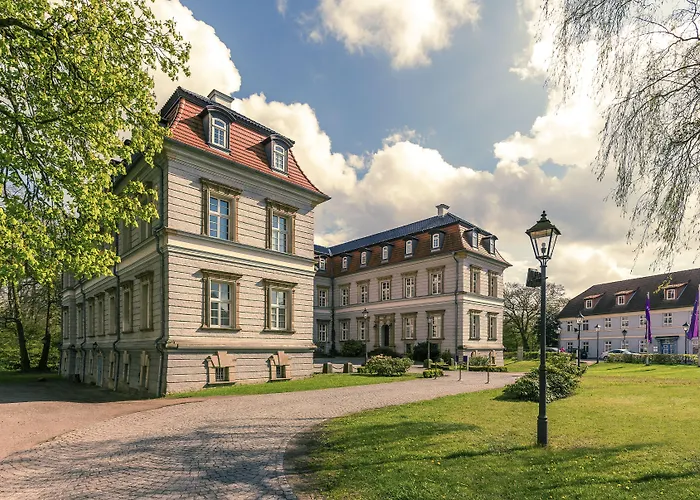 Sunday Hotel Schloss Neustadt Glewe