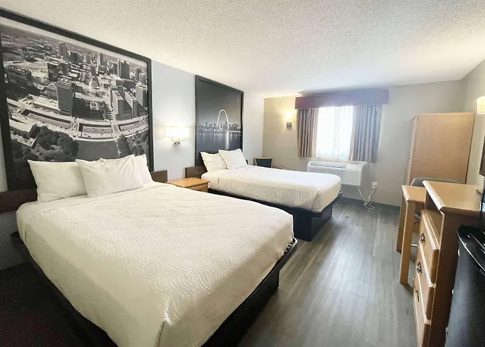 Super 8 By Wyndham St. Clair Mo