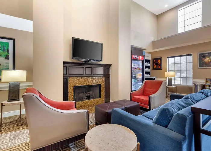 Comfort Suites Port Allen - Baton Rouge