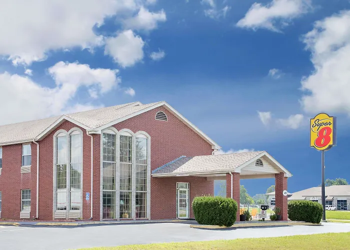Super 8 By Wyndham Nixa/Springfield Area