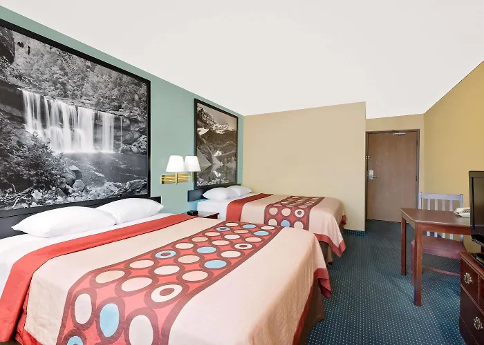 Super 8 By Wyndham Somerset