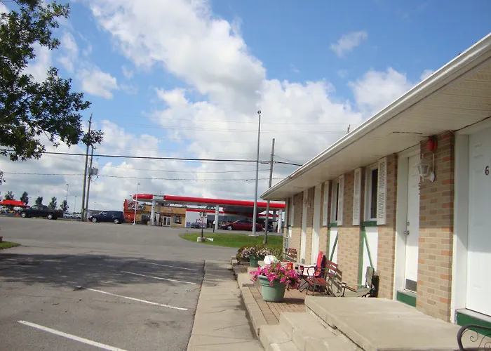 Royal Napanee Inn