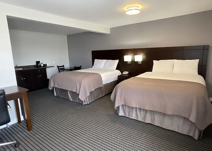 Royal Napanee Inn