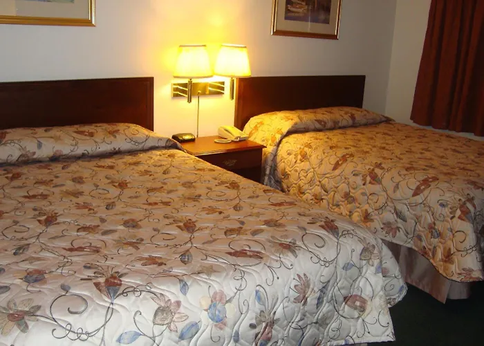 Royal Napanee Inn