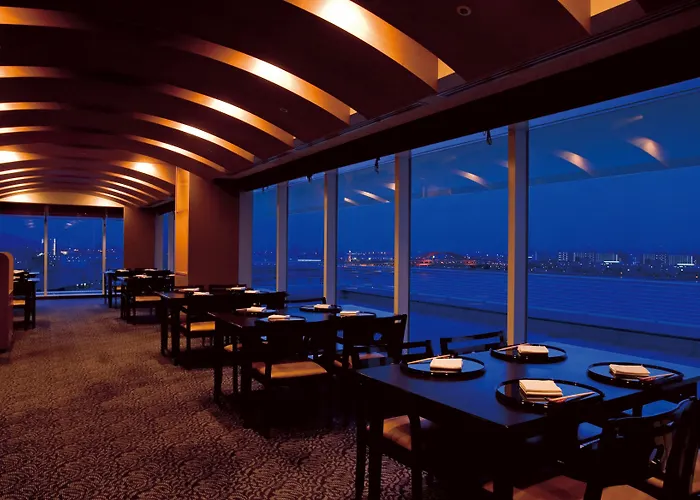 Kobe Meriken Park Oriental Hotel
