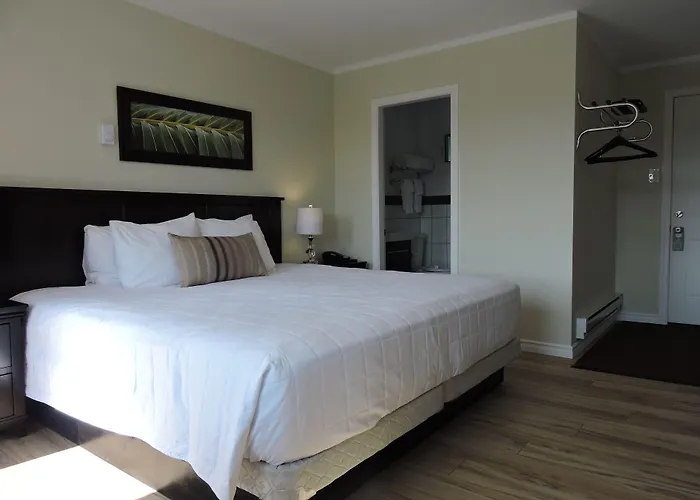 Almo Court Motel