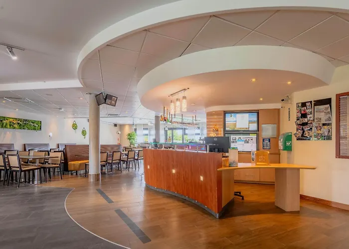 B&B Hotel Calais Terminal Cite Europe 4 Etoiles