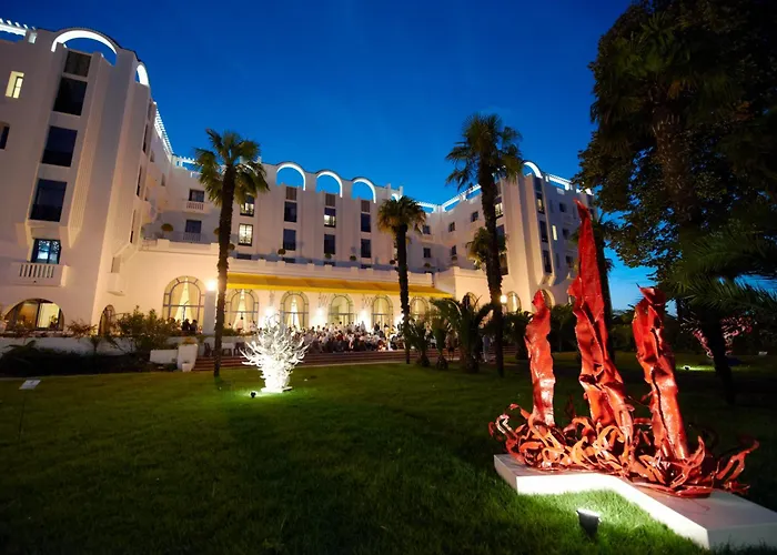 Hotel & Spa Vacances Bleues Le Splendid