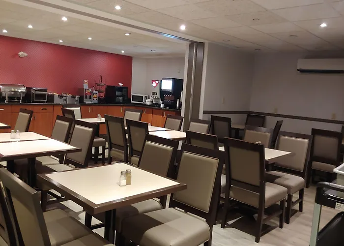 Best Western Plus Burlington Inn & Suites