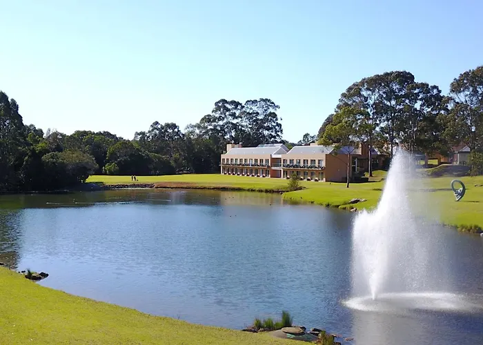 Lakeside Hotel And Conference Centre