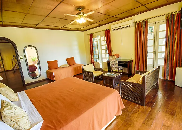 Casa Blanca Hotel