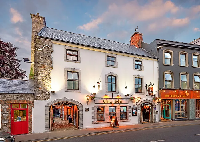 Queens Hotel