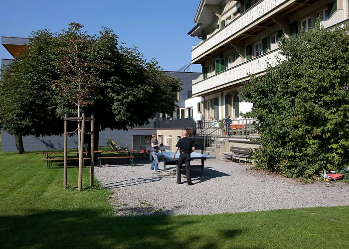 Backpackers Villa Sonnenhof - Hostel Interlaken