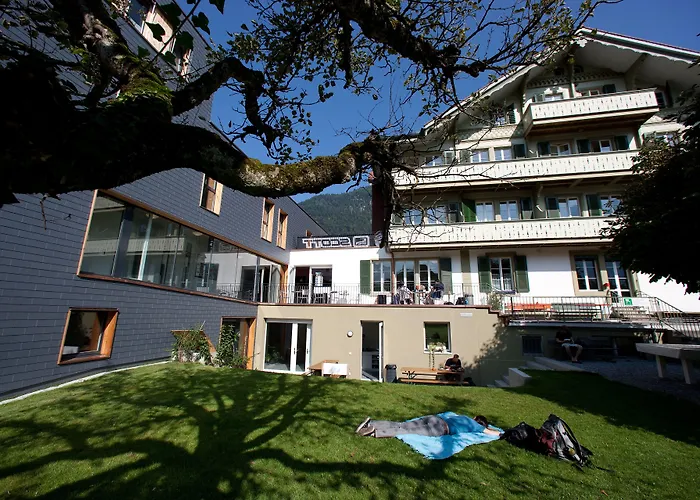 Backpackers Villa Sonnenhof - Hostel Interlaken