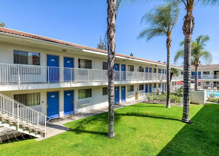 Motel 6-Rowland Heights, Ca - Los Angeles - Pomona