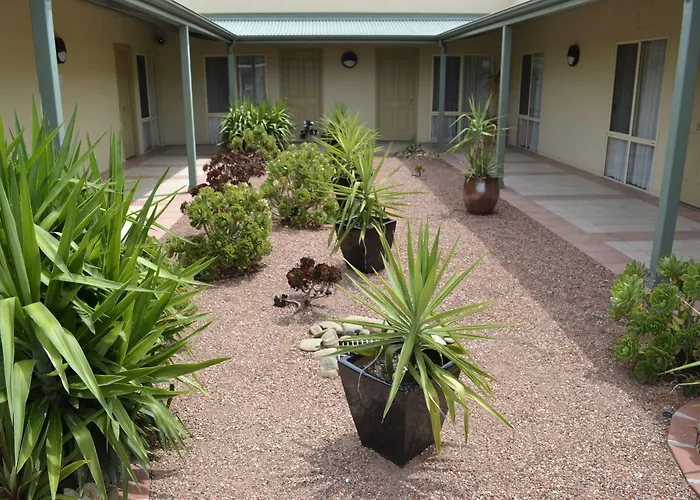 Crystal Inn