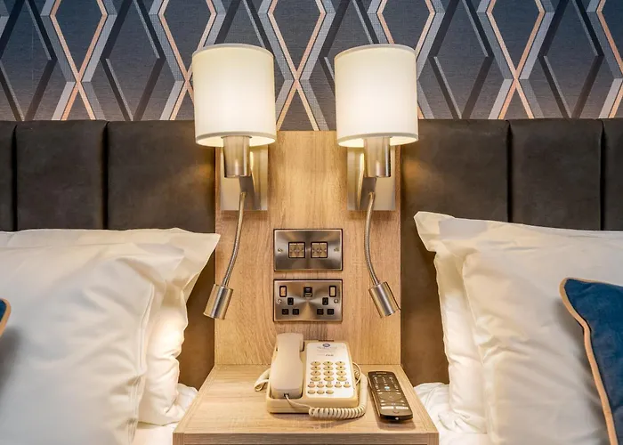 Rochestown Lodge Hotel