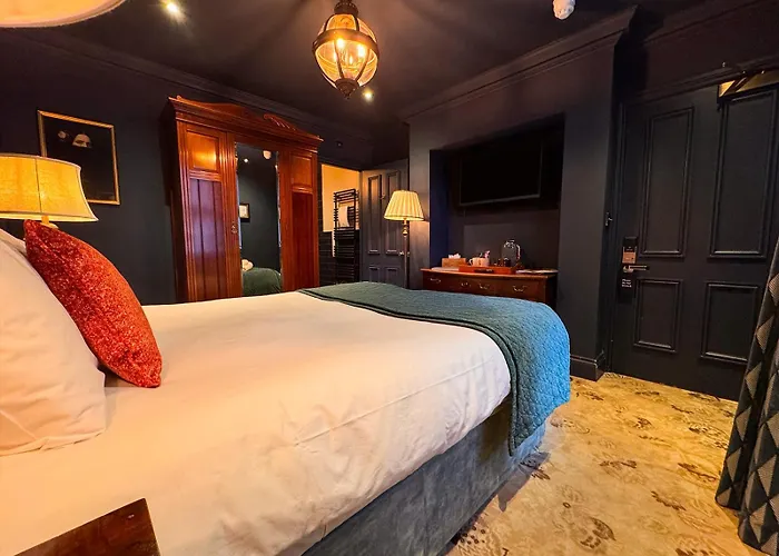 Hotel Clementine