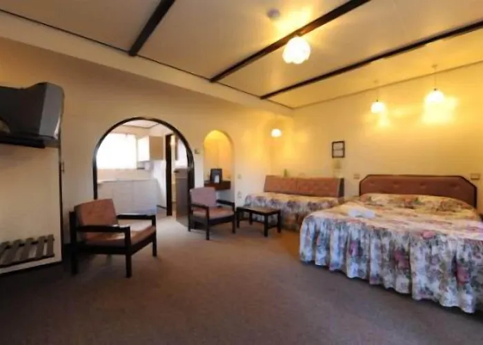Alcala Motor Lodge