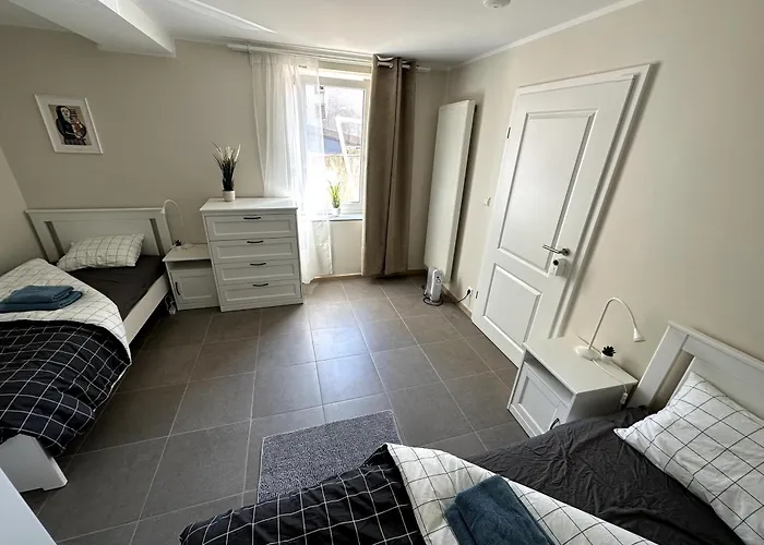 Helfant Luxembourg Deluxe Double Room 1