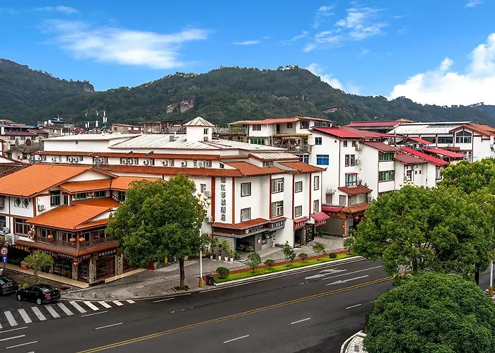 Jinjiang Metropolo Wuyishan Sangu Resort Hotel