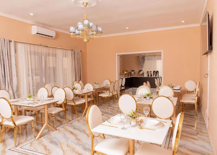 Lavish Suites