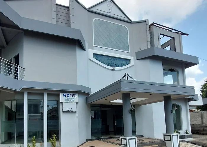 Hotel Tulip Madiun
