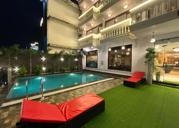 Walk 2 Taj A Boutique Abode
