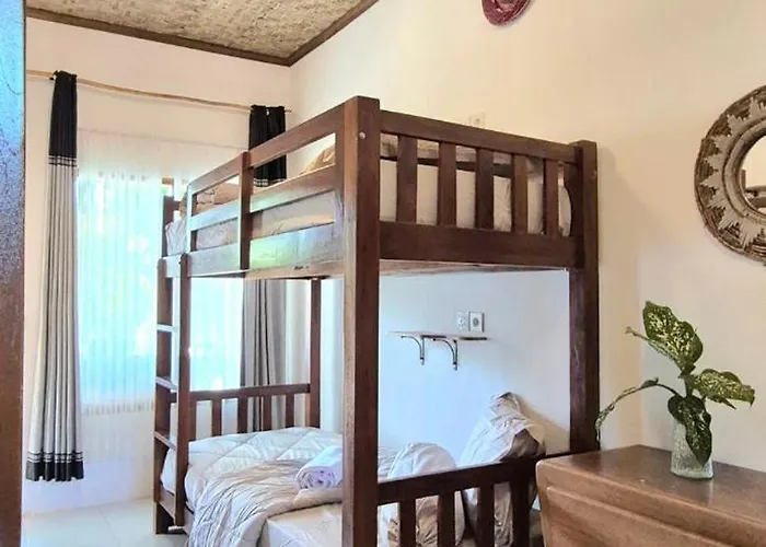Elisa Hostel