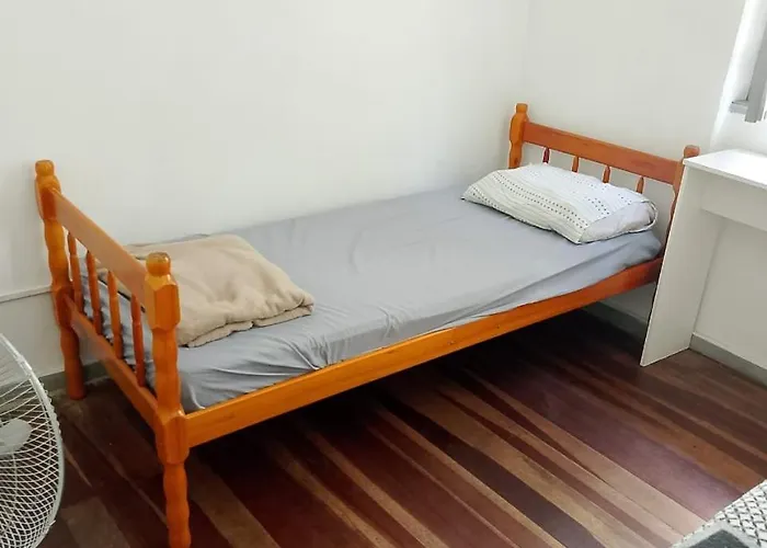 Hostel Bahia Poa Prox Shopping Total, Rodoviaria E Hospital Presidente Vargas