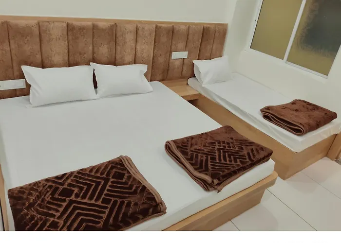 Hotel Gokul