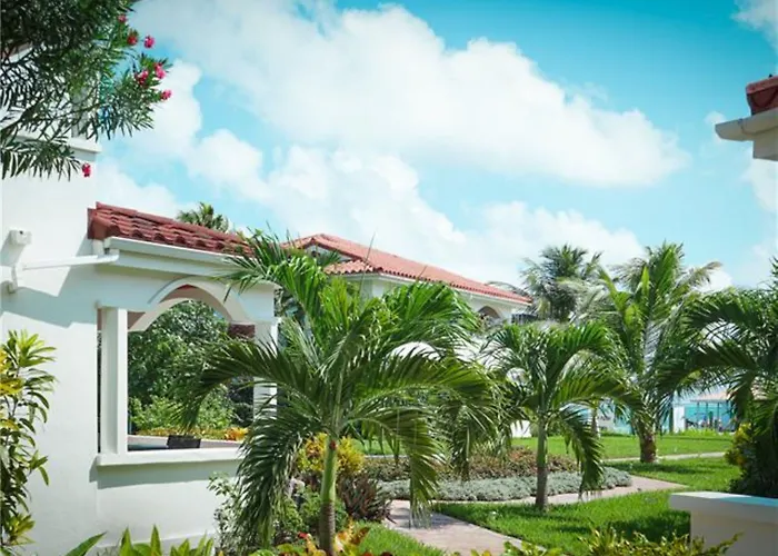 Isla Bonita Yacht Club