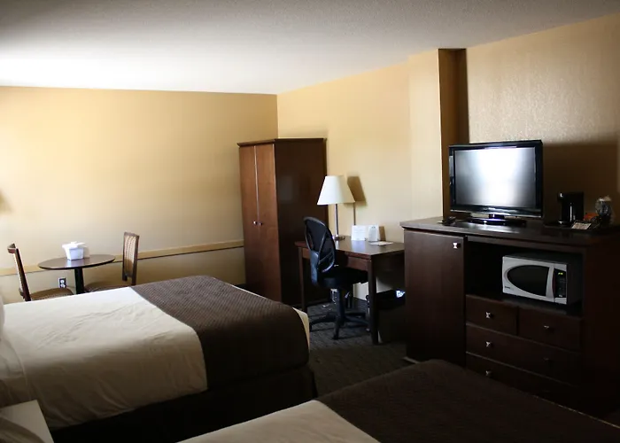 Days Inn By Wyndham Estevan