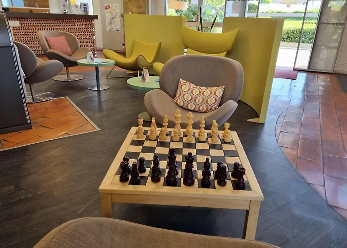 Kyriad Angouleme Nord Champniers- Hotel & Residence