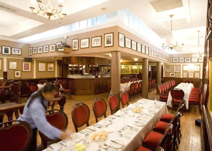 The Lansdowne Hotel