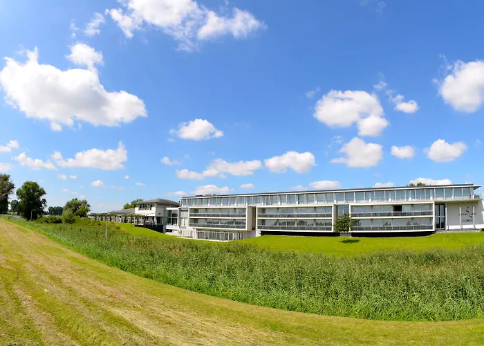 Van Der Valk Hotel Ara