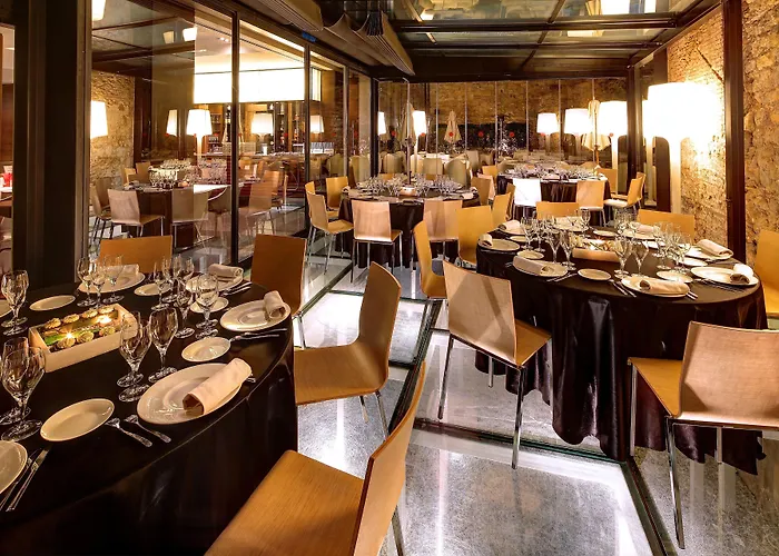 Olivia Plaza Hotel